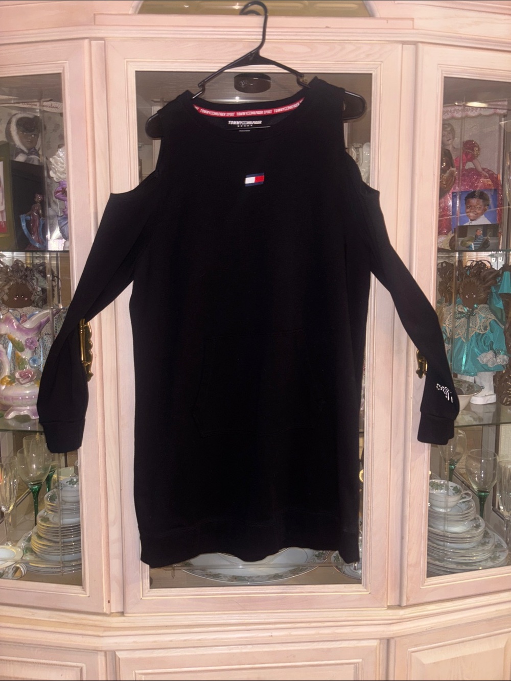 Tommy Hilfiger Black Cold-Shoulder Sweatshirt
